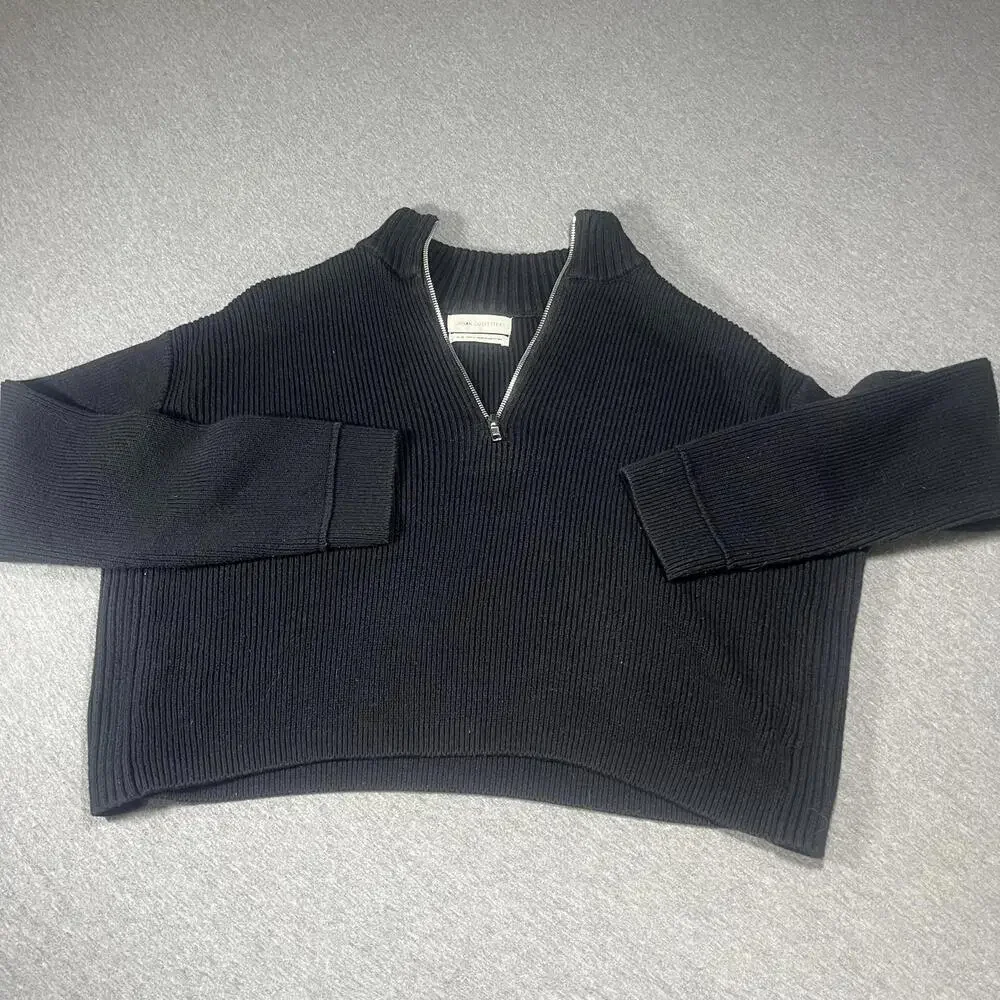 Urban Outfitters Black Ribbed Half-Zip cropped Sweater Womans Size Medium - Picture 1 of 6